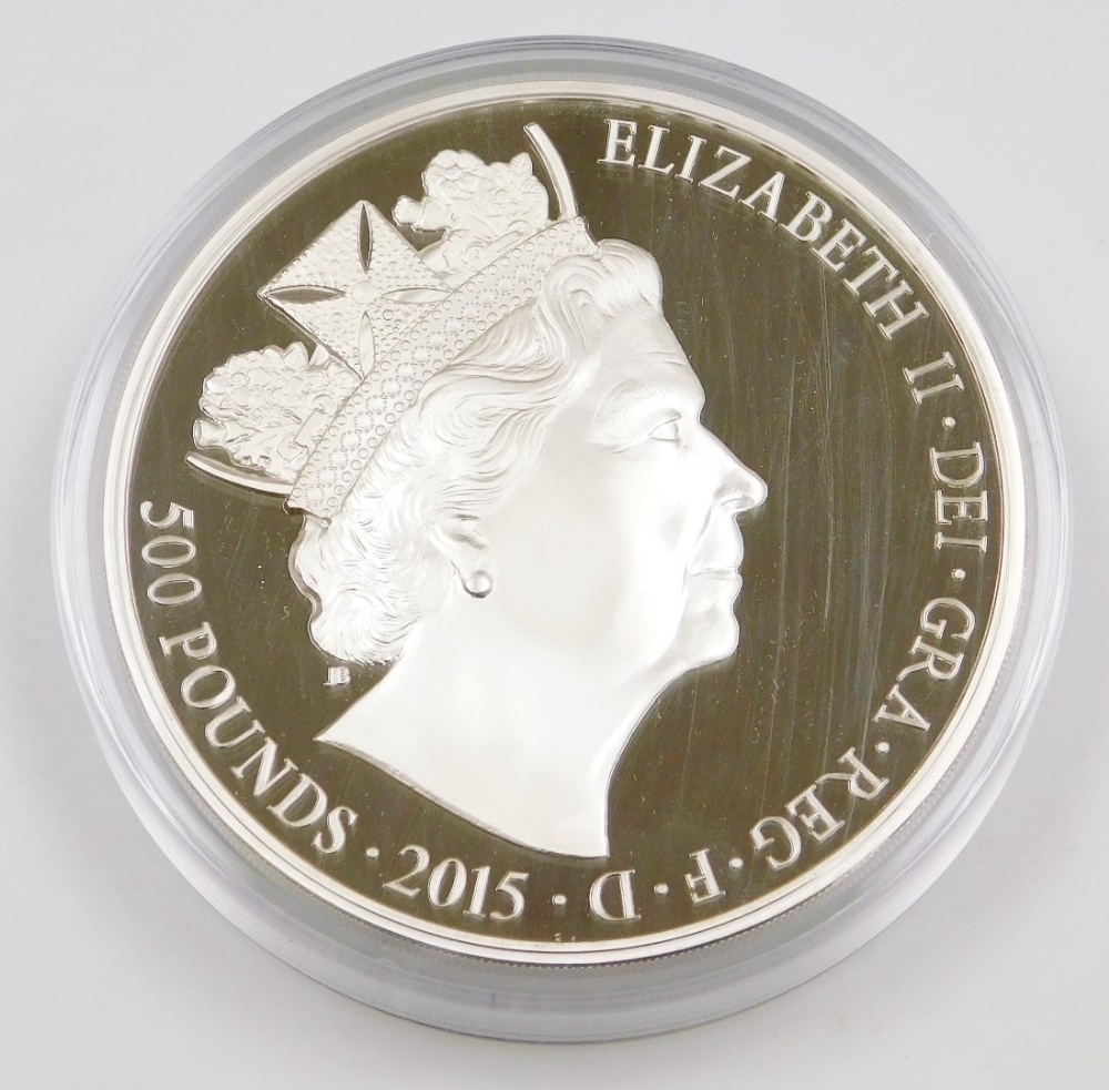 An Elizabeth II 2015 silver proof kilo coin, number 112, to commemorate the longest reigning monarch - Image 3 of 3