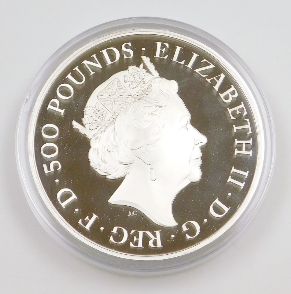 An Elizabeth II 2018 silver proof kilo coin, number 10, part of the Queen's Beasts range, The Red Dr - Image 3 of 3