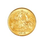 A George V gold half sovereign 1912, 4.0g.