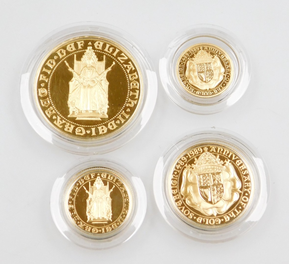 An Elizabeth II 1989 gold proof sovereign collection, to commemorate the 500th anniversary of the fi - Image 2 of 3