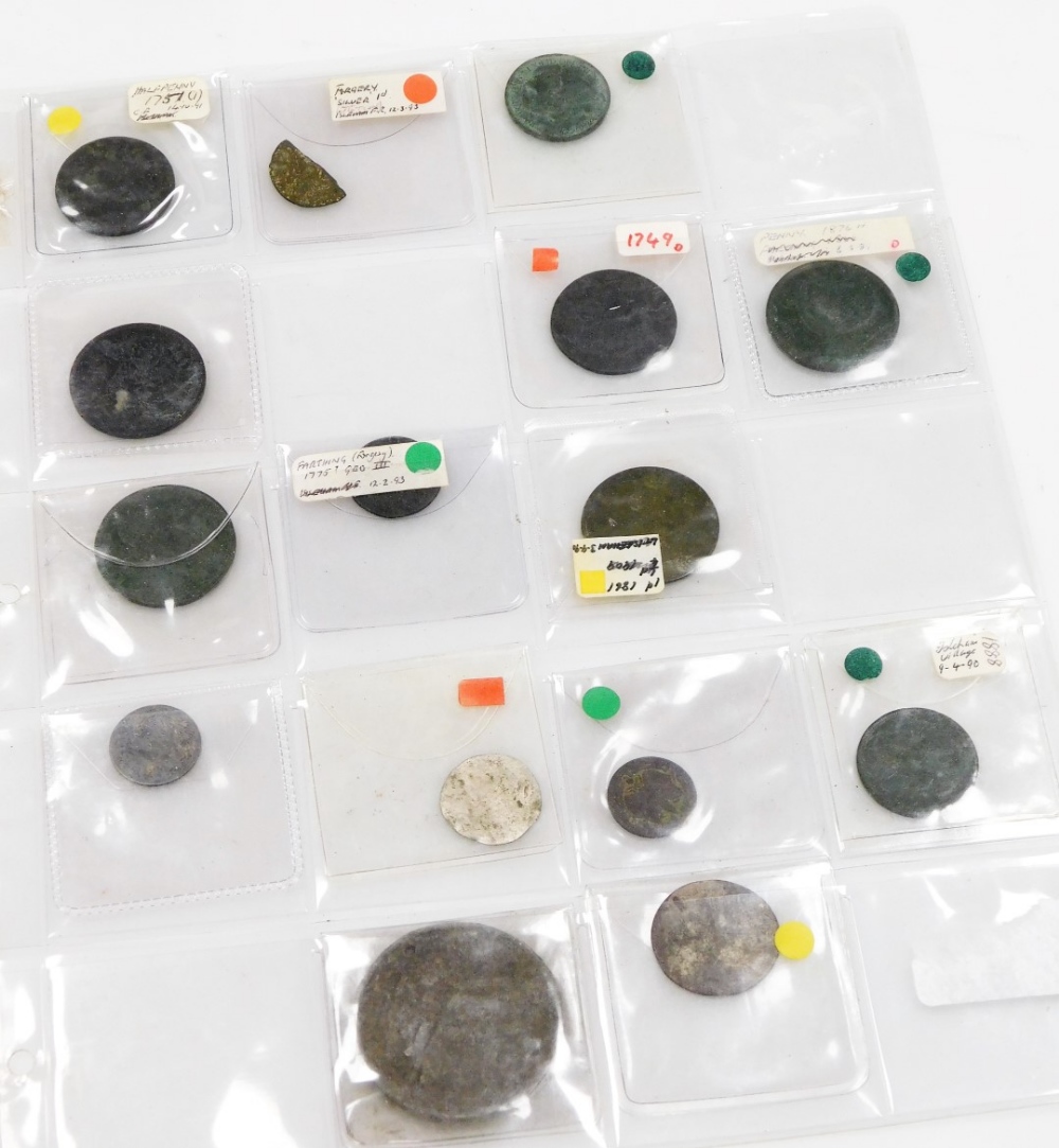 Excavated coins, to include some silver, etc., and various excavated Roman coins, to include sestert - Image 2 of 3