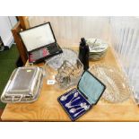 Various collectors plates, a Wade Sandemanus decanter, 22cm high, cased flatware, glassware, glass s