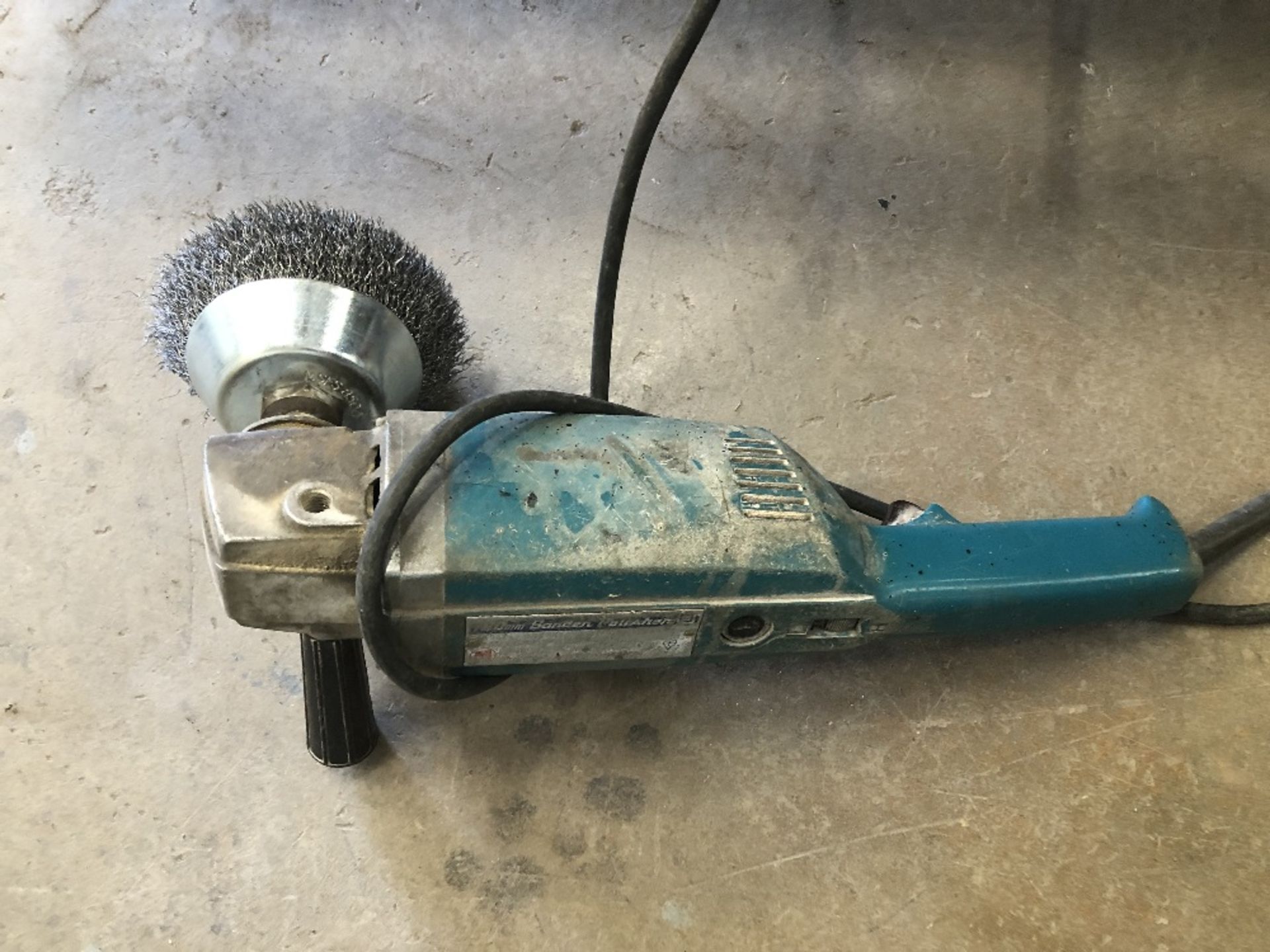 A Makita 2 speed polisher/grinder, 240v.