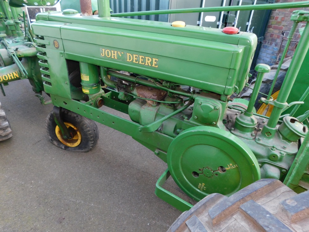 A 1941 John Deere Agricultural Tractor, registration JE 6347, diesel, first registered 31/12/1941, V - Image 5 of 7