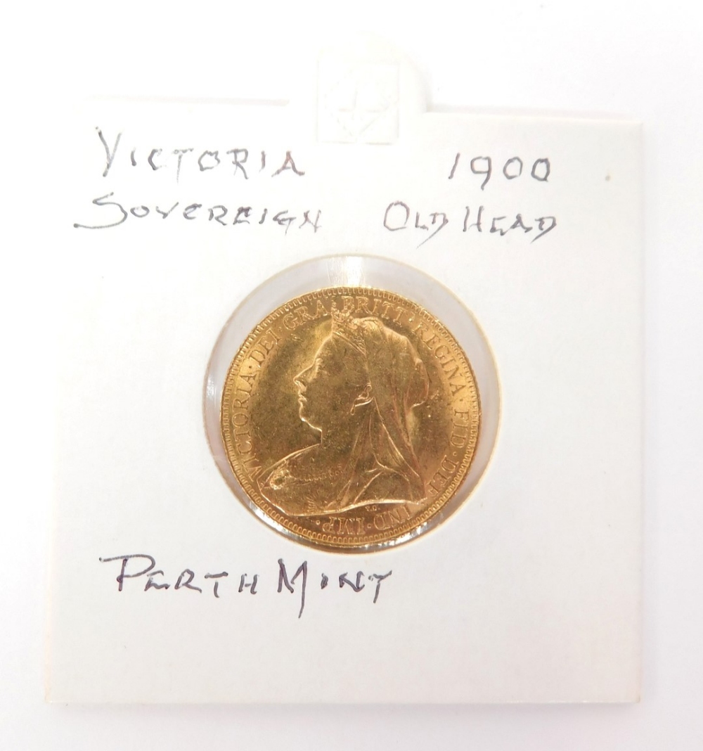 A Victorian full gold sovereign, dated 1900, with old head.