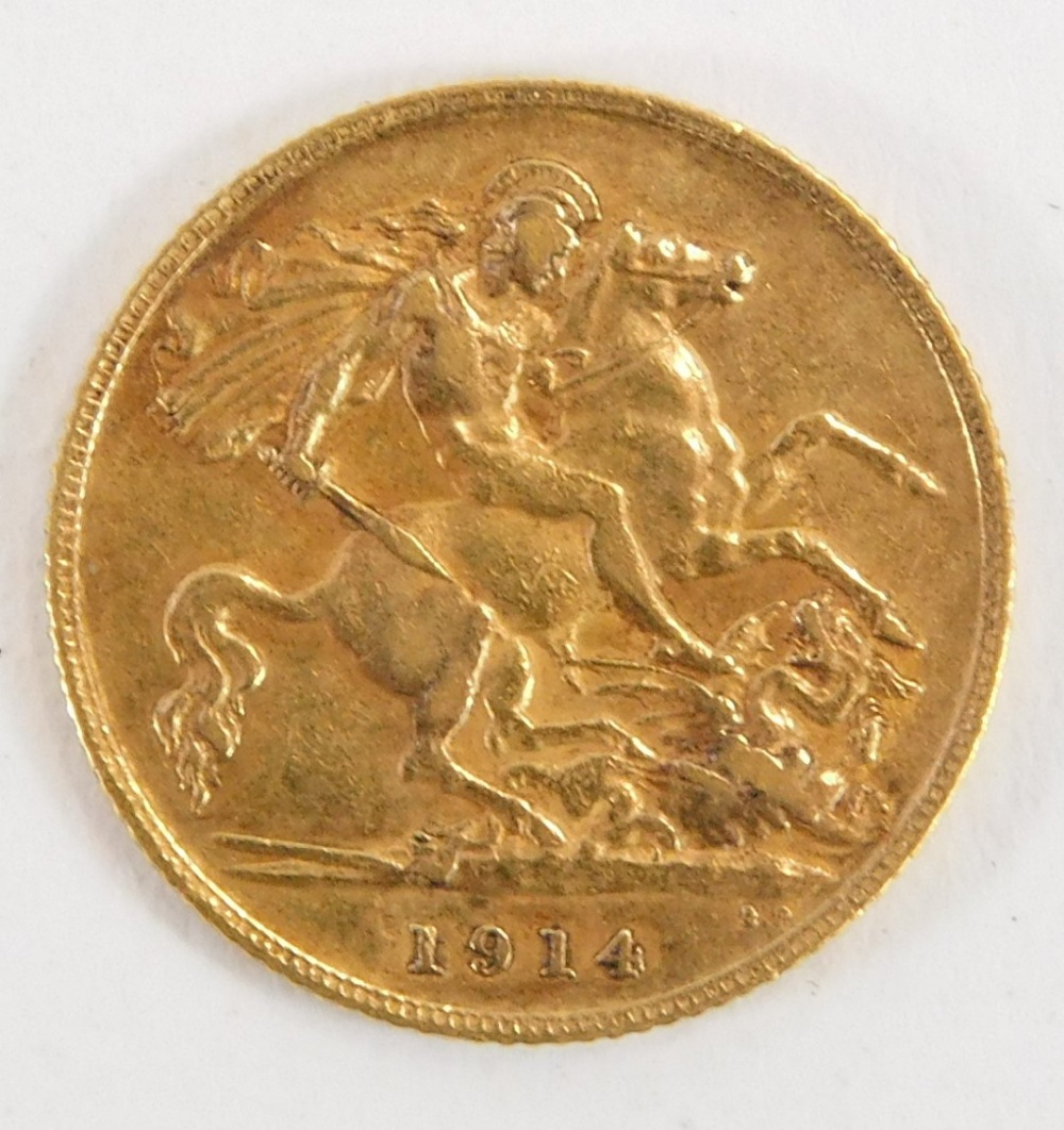 A George V gold half sovereign, dated 1914. - Image 2 of 2