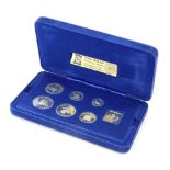 A Pobjoy Mint Isle of Man 1977 cased proof coin set, boxed.