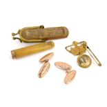Various jewellery and trinkets, comprising a pair of 9ct gold floral design oval cuff links, 2.6g, a