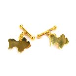 A pair of Keanes Jewellery map cuff links, with chain and bar link, yellow metal, stamped 585, 8.8g