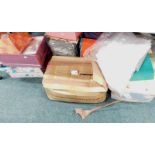Various material wall jewellery boxes, canvas case, various other items, material, etc. ( a quantity