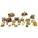 A group of Lilliput Lane cottages, to include Sweets And Treats, Stargazers Cottage, Firemans Watch,