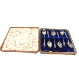 A set of six Edward VII silver teaspoons, Sheffield 1907, 2oz, in fitted case. (AF)