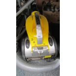 A Zanussi Zan 7294 1800watt vacuum cleaner.