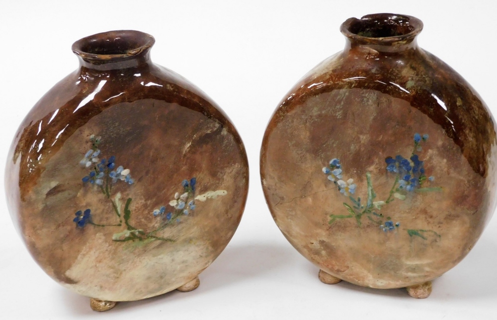 A pair of late 19thC Minton pottery moon flasks, painted with flowers against a brown ground, one be - Bild 2 aus 4