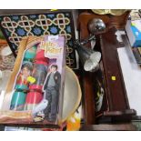 Household wares, to include Harry Potter Christmas crackers, 3D movie book, mosaic style tile stand,