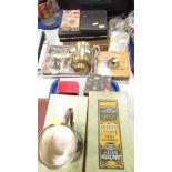 Silver plated ware, tankard, entree dish, cutlery, some cased, etc. (2 trays)