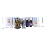 Various stem vases, commemorative beer, boxed Michael Angelo teapot houses, etc. (a quantity)