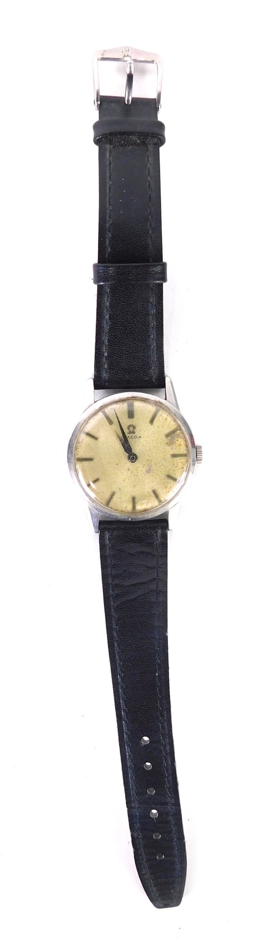 A vintage Omega gentleman's wristwatch, with 4cm dia. dial, baton numerals and associated textured s - Image 2 of 2