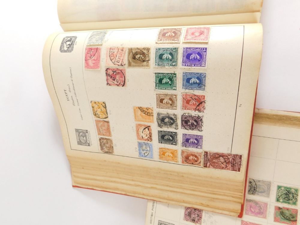 Various stamps, a Lincoln stamp album containing various early 20thC and later world used, Italy, Po - Image 4 of 4