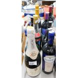 Various alcohol, Cassis, Martini, Bols, Teardrop, Bordeaux, Wig and Mitre Claret 2006, etc. (a quan