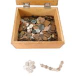 UK and World coinage, Cartwheel Pennies, Pennies, Halfpennies, Florins, silver coin bracelet, etc, a