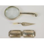 An Edward VII silver and mother of pearl trowel bookmark, Birmingham 1908, 8cm wide, a silver handle