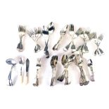 Various silver and silver plated flatware, to include early 20thC fiddle pattern by Walker & Hall, v