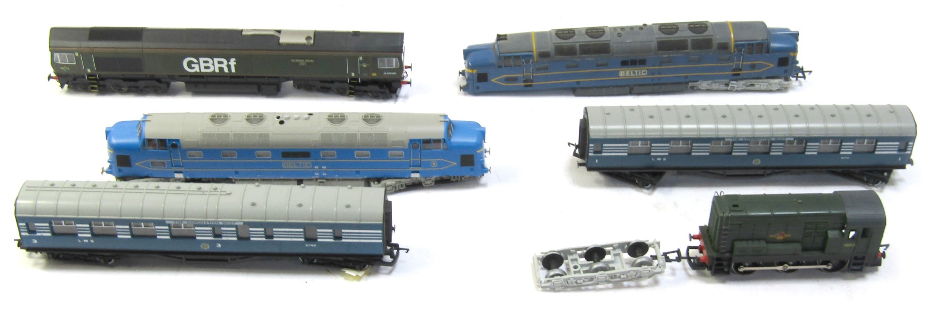 Hornby and other OO gauge railway, comprising Hornby Evening Star, Kitmaster Deltic, Kitbuilt Britis