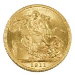 A George V full gold sovereign, dated 1911, 8g.