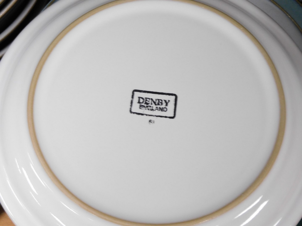 An extensive Denby Regency Green pottery part dinner and tea service, to include dinner plates, teap - Bild 5 aus 5