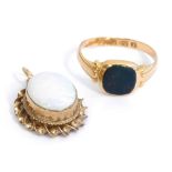 A lady's 18ct gold and bloodstone set signet ring, size J, 1.9g, together with an opal and 9ct gold