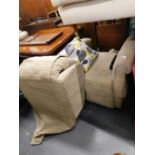 Withdrawn Pre Sale. A reclining electric chair in cream.