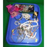 Various costume jewellery, to include faux pearl necklace, other beaded necklaces, stone set brooche