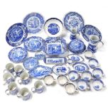 A group of blue and white pottery, including a Spode part tea service decorated in the Italian patte