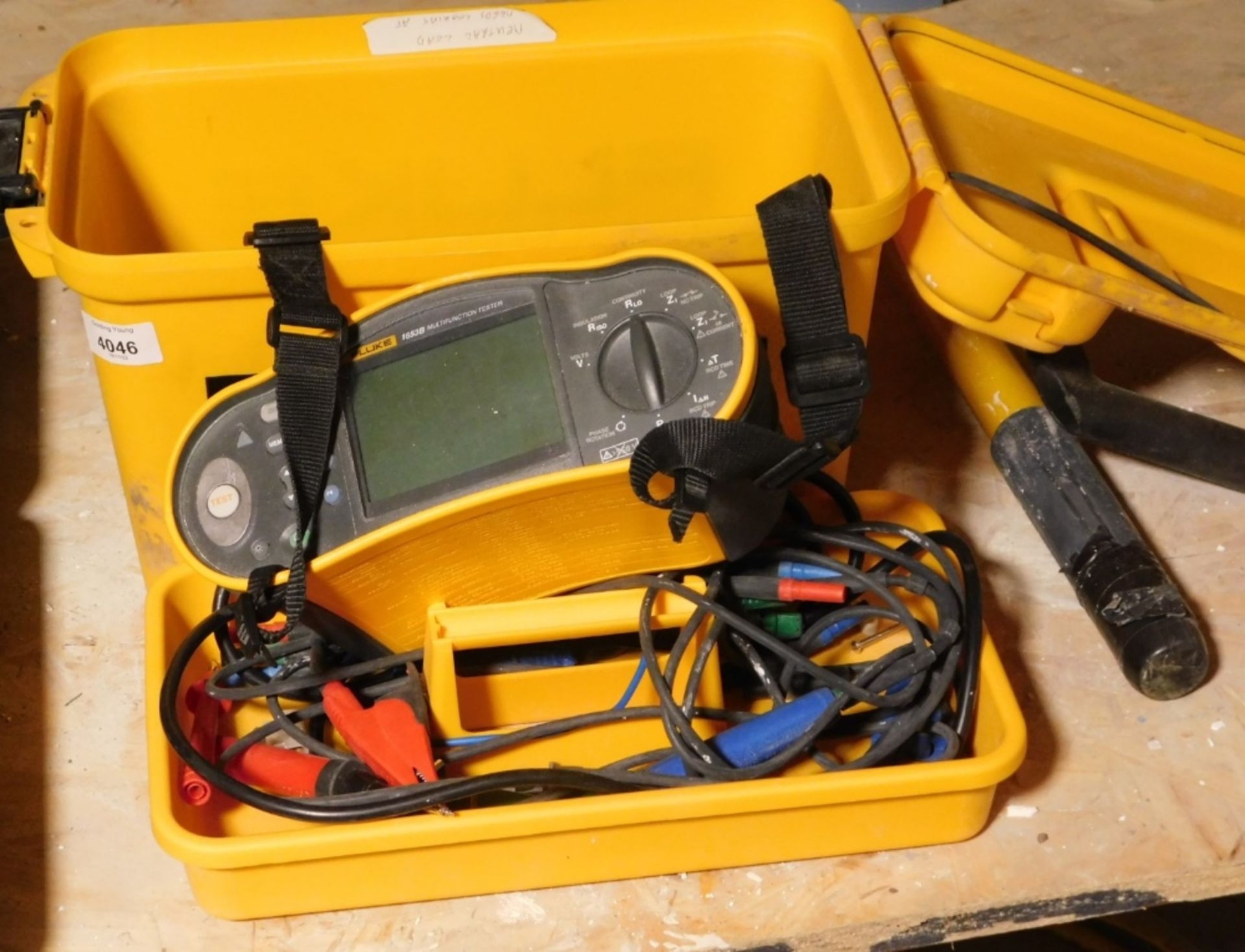 A Fluke 1653B Multifunction electrical tester. VAT is also payable on the hammer price of this lot.