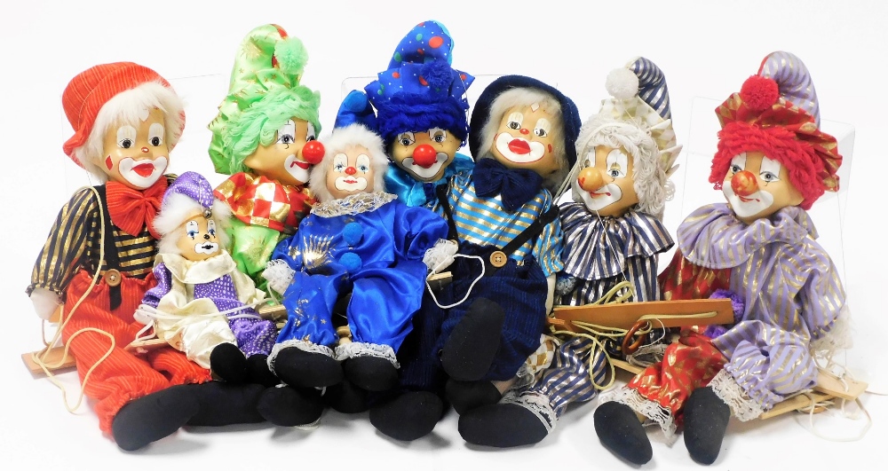 Assorted clown figures, some for ceiling suspension. (a quantity) - Image 2 of 2