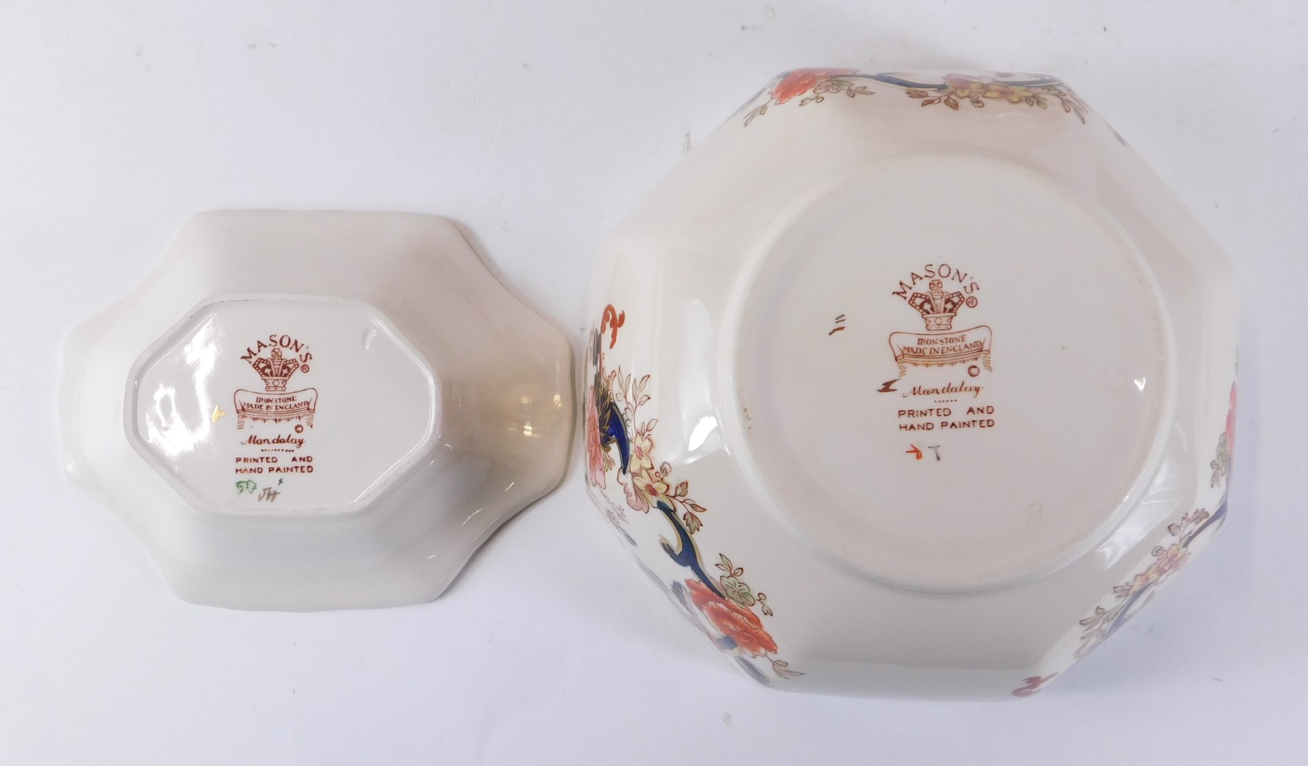 A group of Masons Mandalay pattern china, to include two jugs, small serving jug, ashtray, octagonal - Image 2 of 2