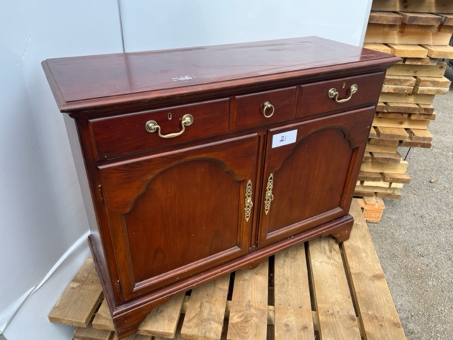 No VAT Cherrywood Three Drawer Two Door Sideboard - Image 2 of 2