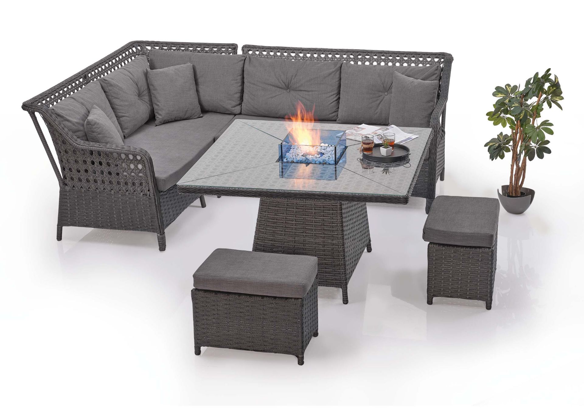 + VAT Brand New Chelsea Garden Company Babel Series 6 Seater Corner Dining Set With Ethanol Fire