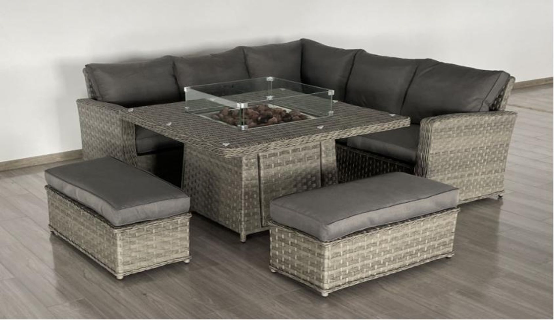 + VAT Brand New SRP £3399.99 Luxury 8 Seater Mid Grey Rattan Corner Dining Set With Gas Fire Pit -