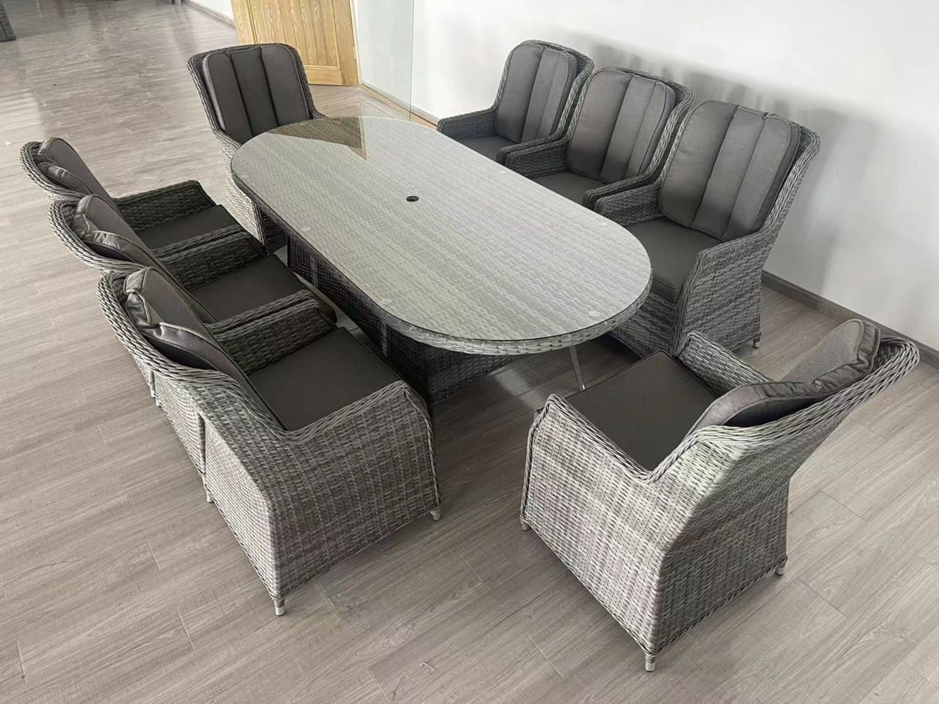 + VAT Brand New SRP £2499.99 Stunning Grey 8 Person Outdoor/Indoor Rattan Dining Set - Strong