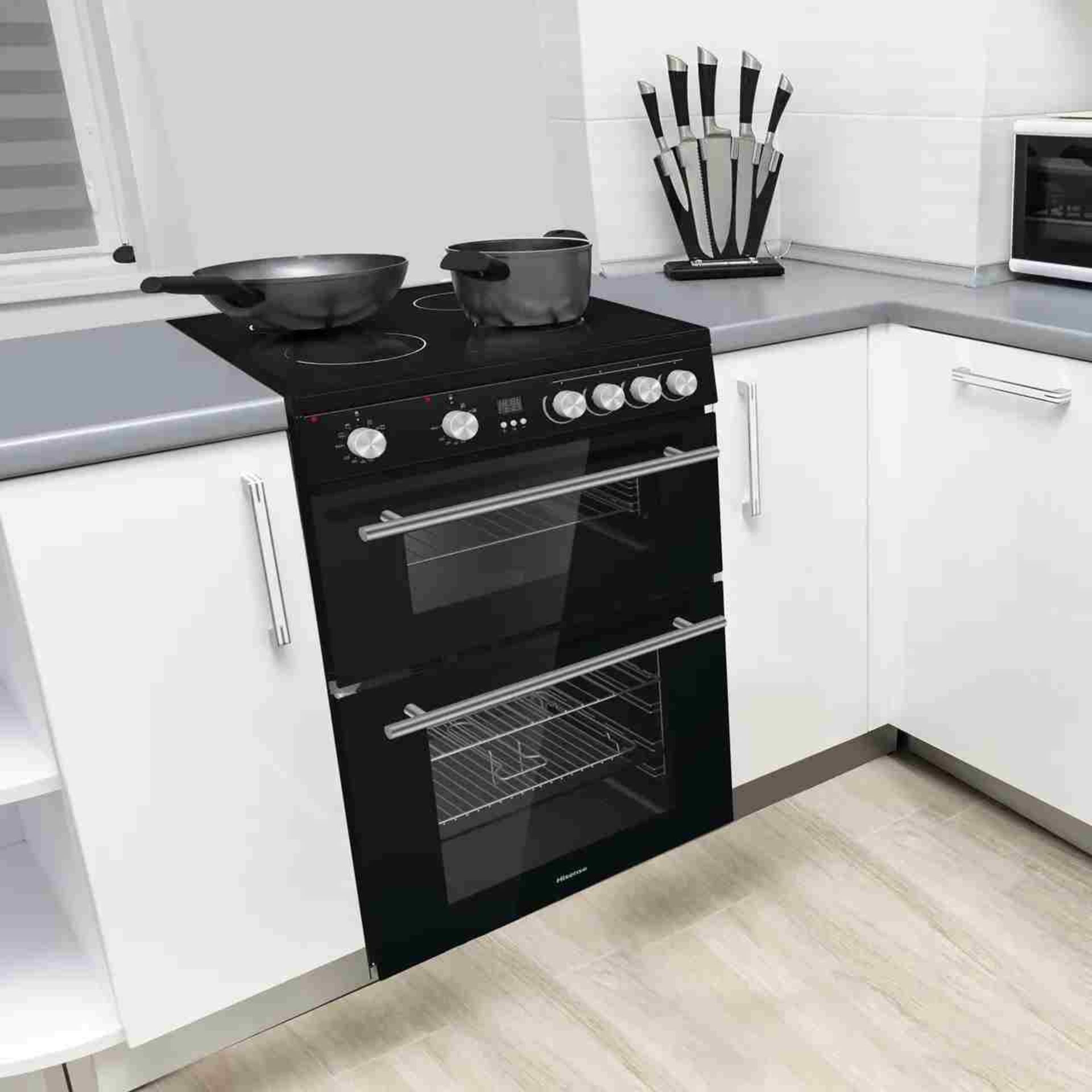 + VAT Grade B ISP £389 - Hisense HDE3211BBUK 60cm Electric Cooker With Ceramic Hob - Main Oven - Image 2 of 3
