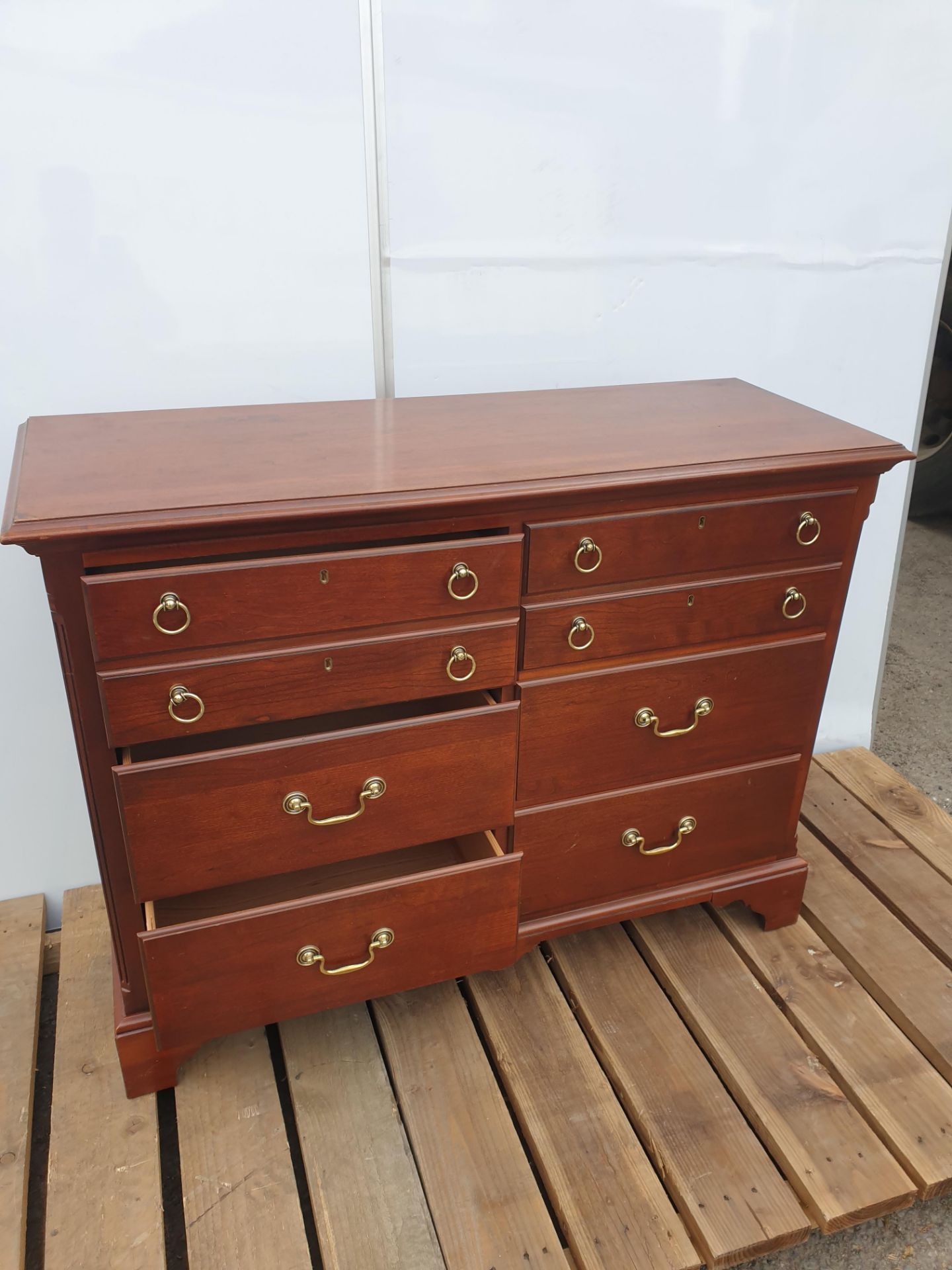 No VAT Cherrywood Six Drawer Cabinet - Image 2 of 2