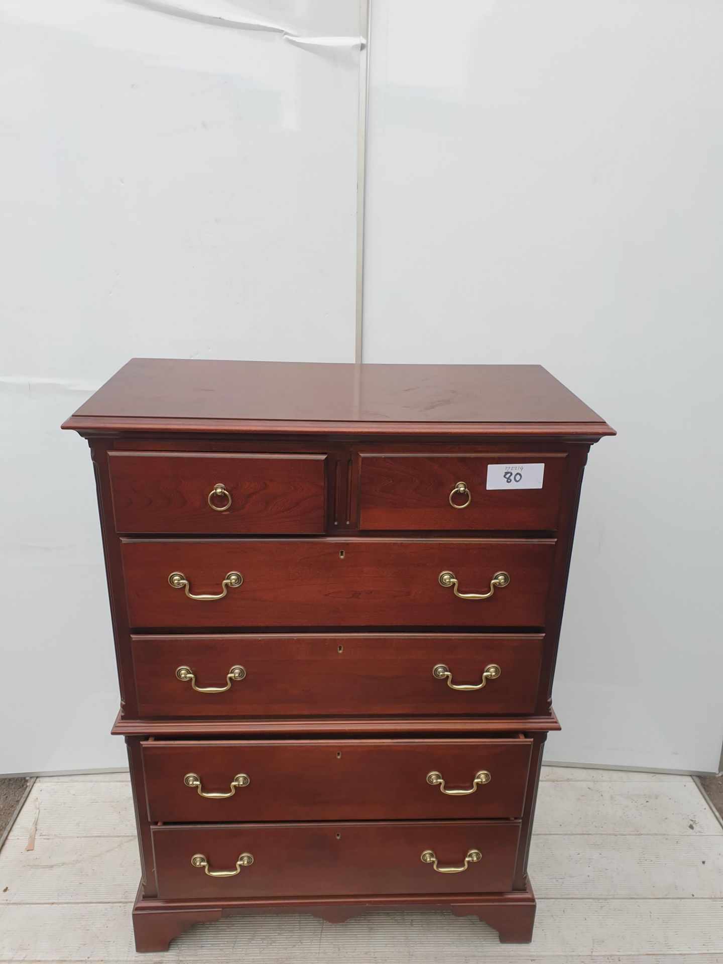 No VAT Cherrywood Two Over Four Chest Of Drawers - Image 2 of 2