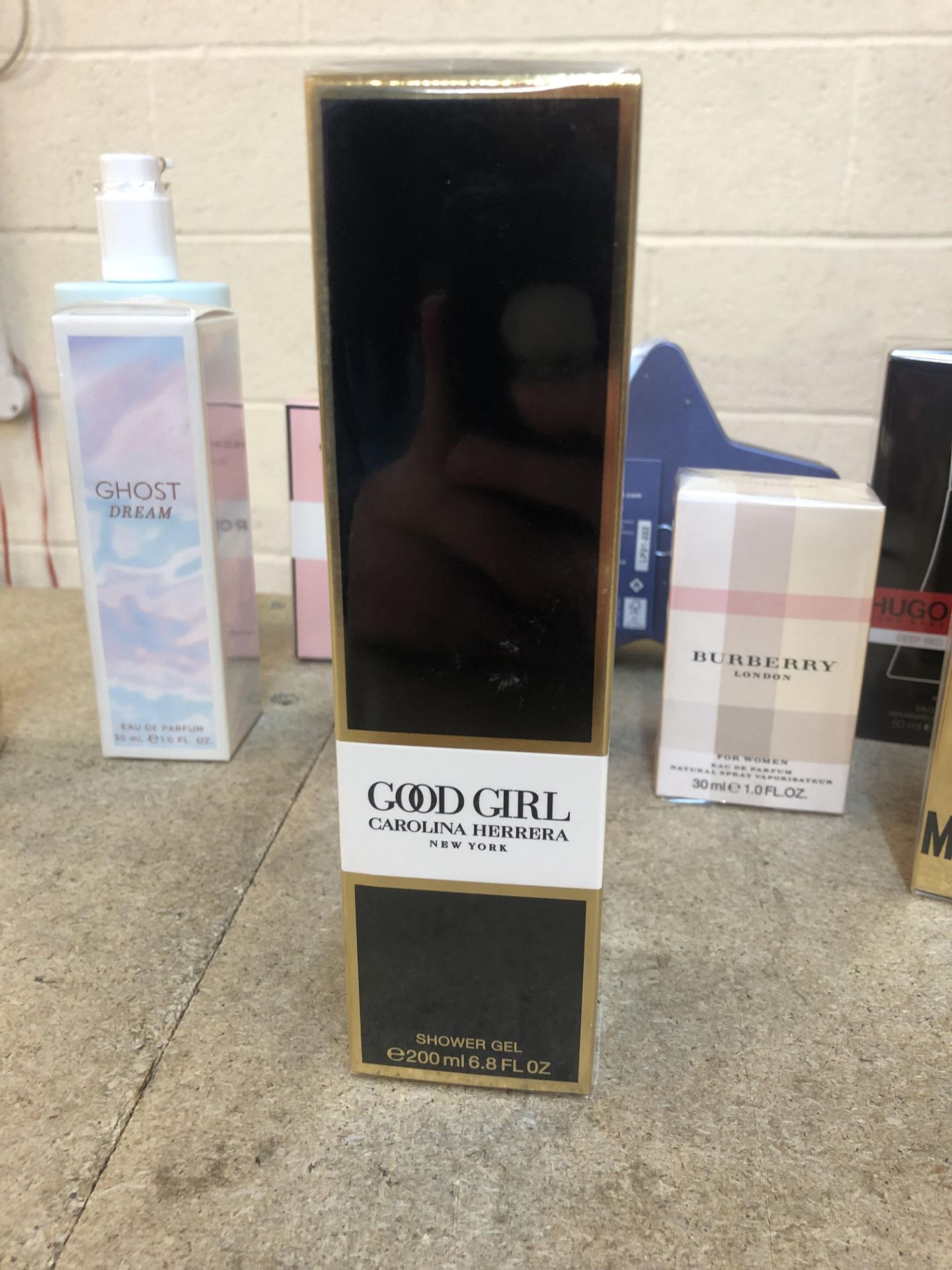 + VAT Brand New Carolina Herrera Good Girl 200ml Shower Gel