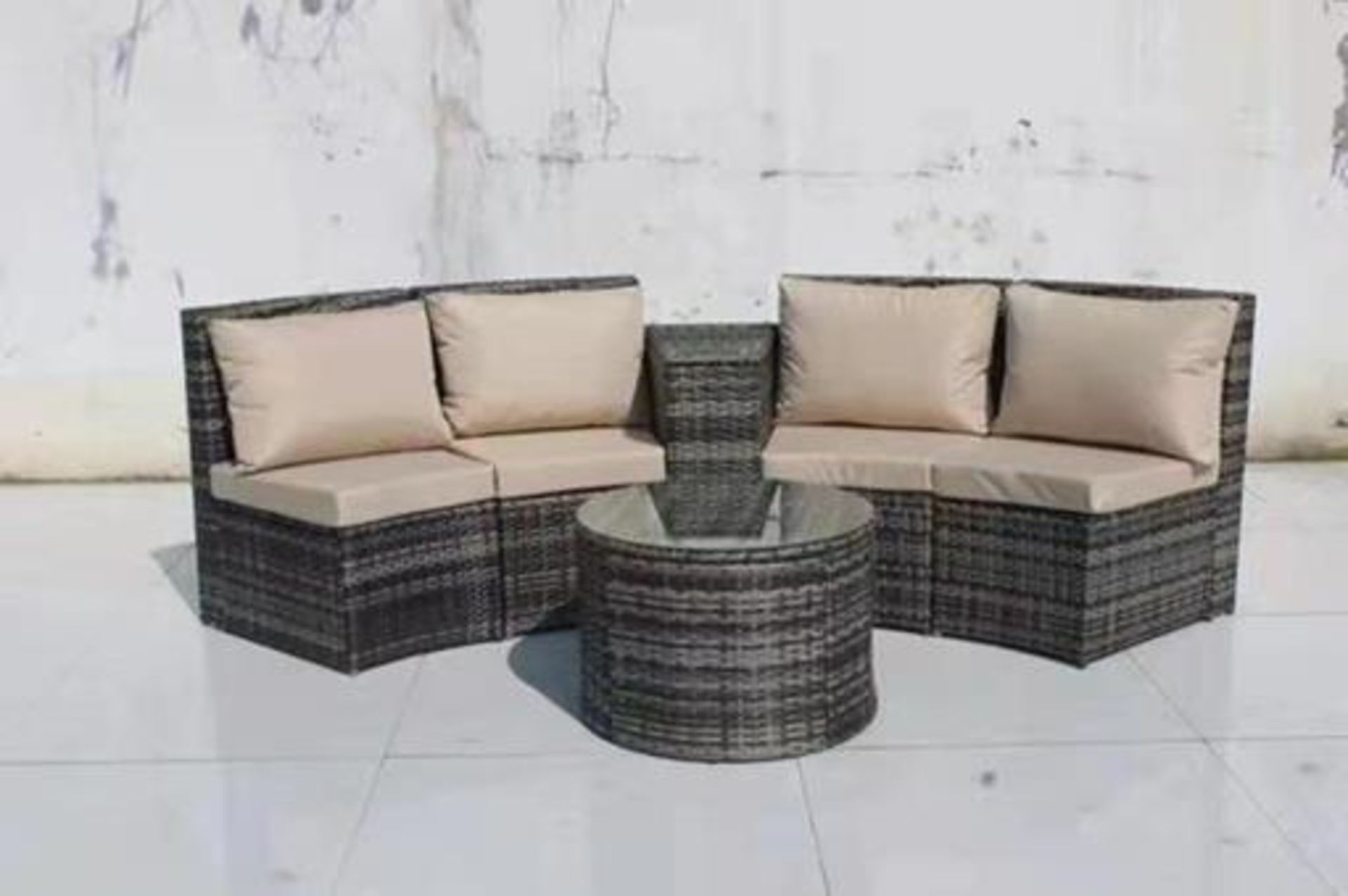 + VAT Brand New Chelsea Garden Company Light Brown Semi Circular Sofa Set With Circular Table - - Bild 3 aus 4