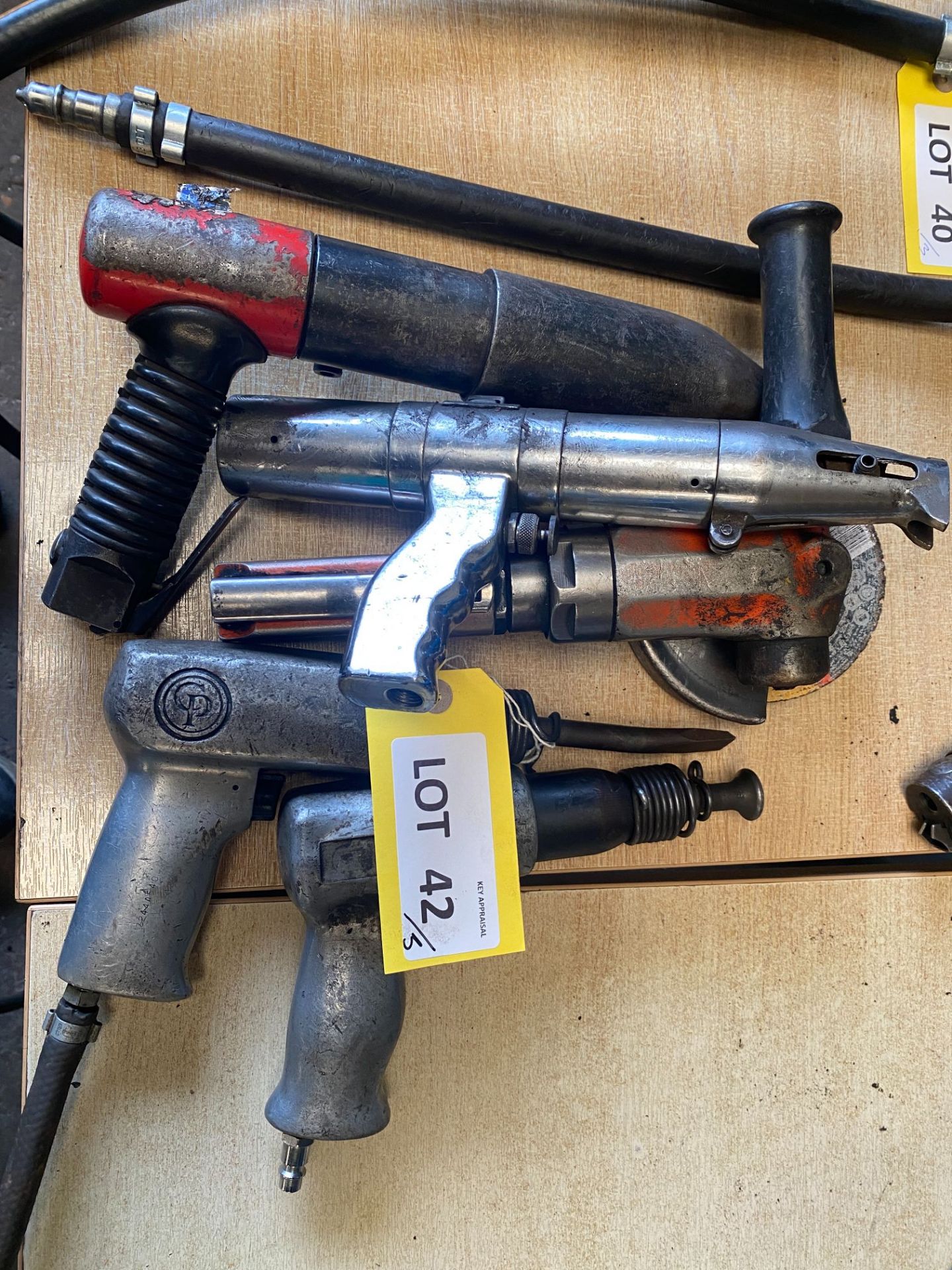 5 x various air driven tools, as lotted