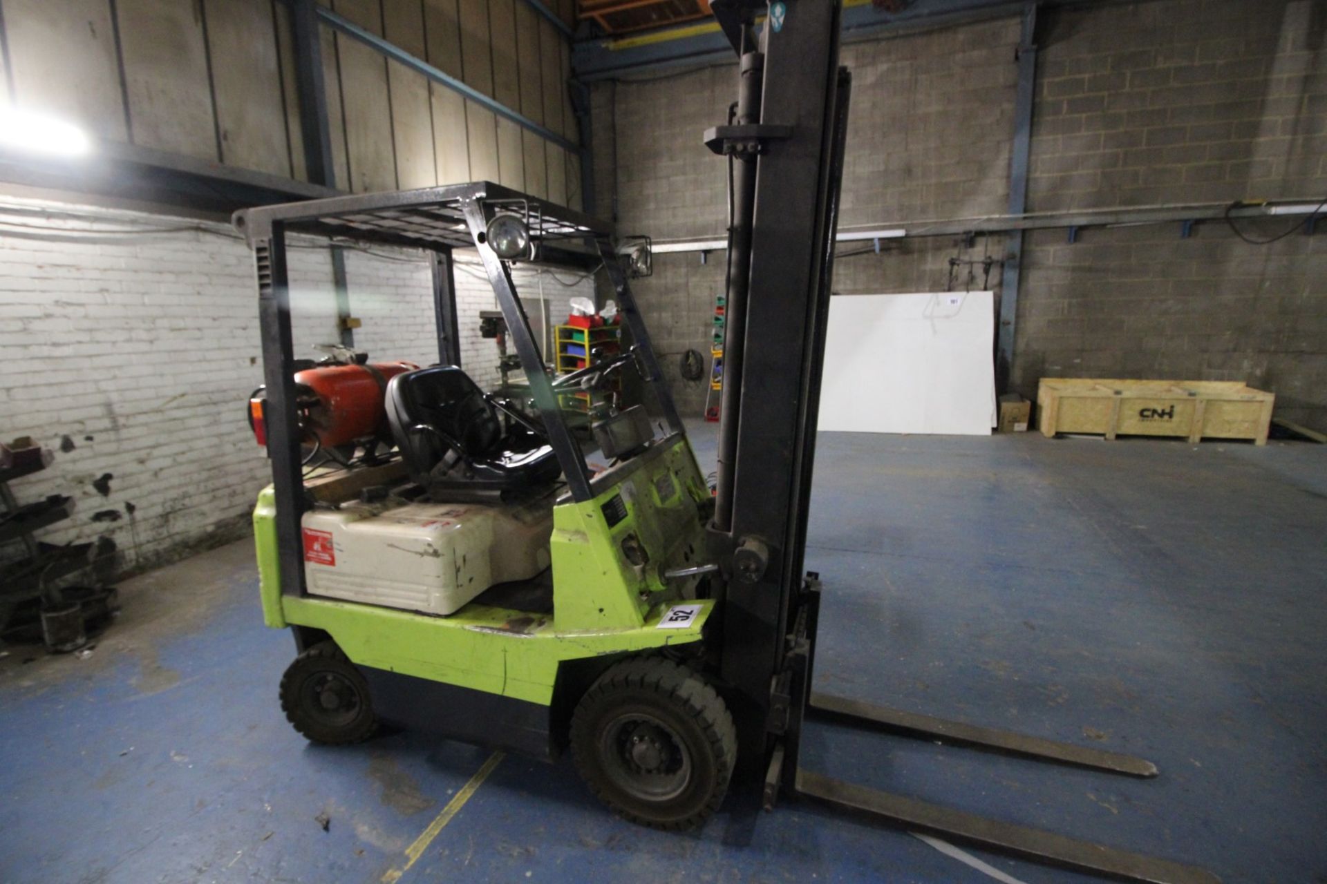 PUMA MODEL FG15, 1.5T CAPACITY FORKLIFT, MANUFACTURED 1992, LPG-FIRED, SERIAL NO. T10293, 4,374