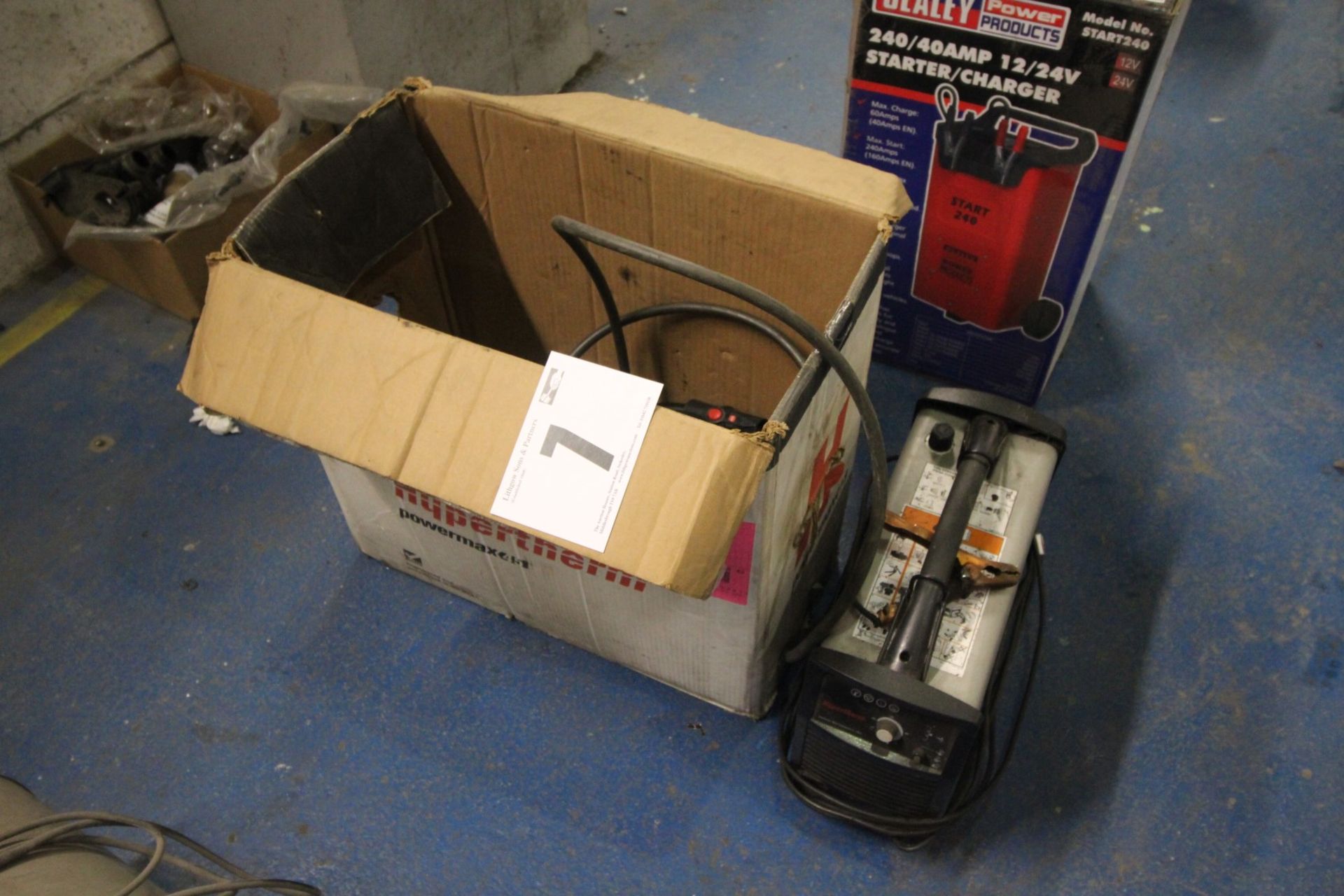 HYPOTHERM, POWERMAX 45, PORTABLE PLASMA CUTTER, COMPLETE WITH TORCH AND BOX