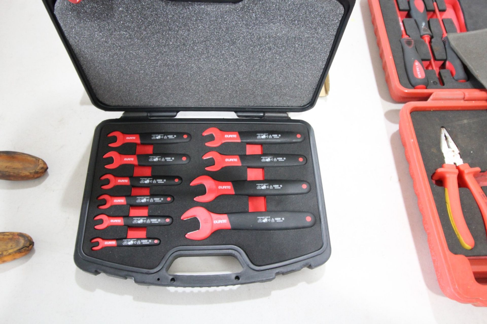 INSULATED METRIC SPANNER SET